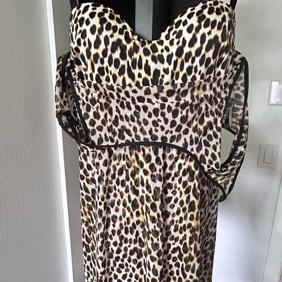 Torrid leopard print overlay swim suit/dress - Picture 2 of 6